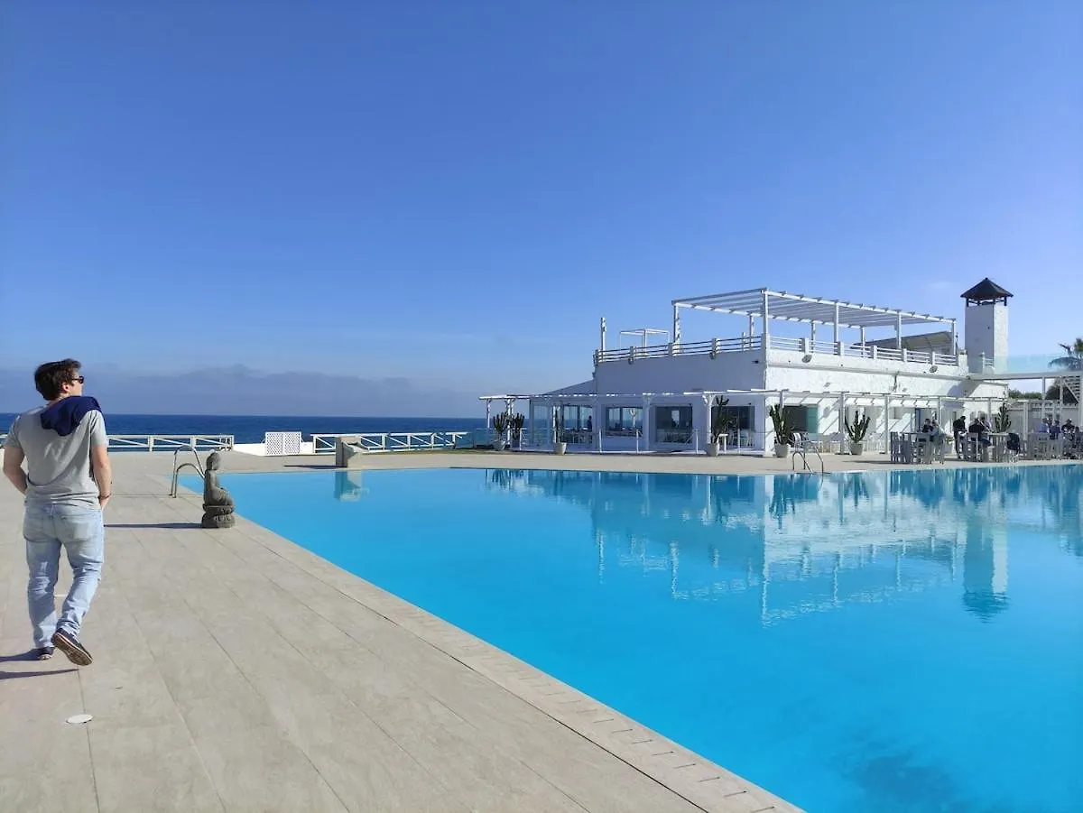Casa de Férias Villa Adosada A Dos Pasos De La Playa En Marbella