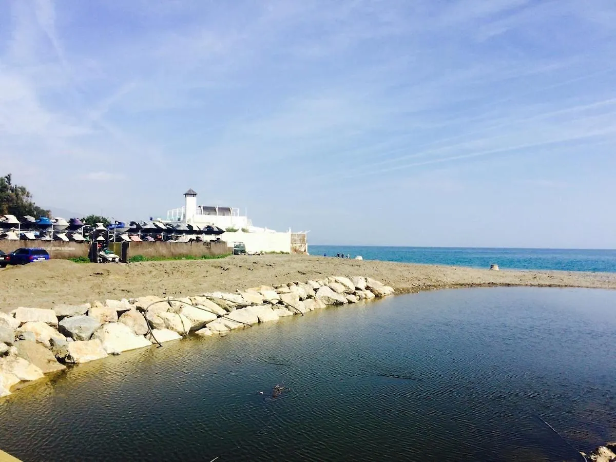 Villa Adosada A Dos Pasos De La Playa En Marbellac 0*,