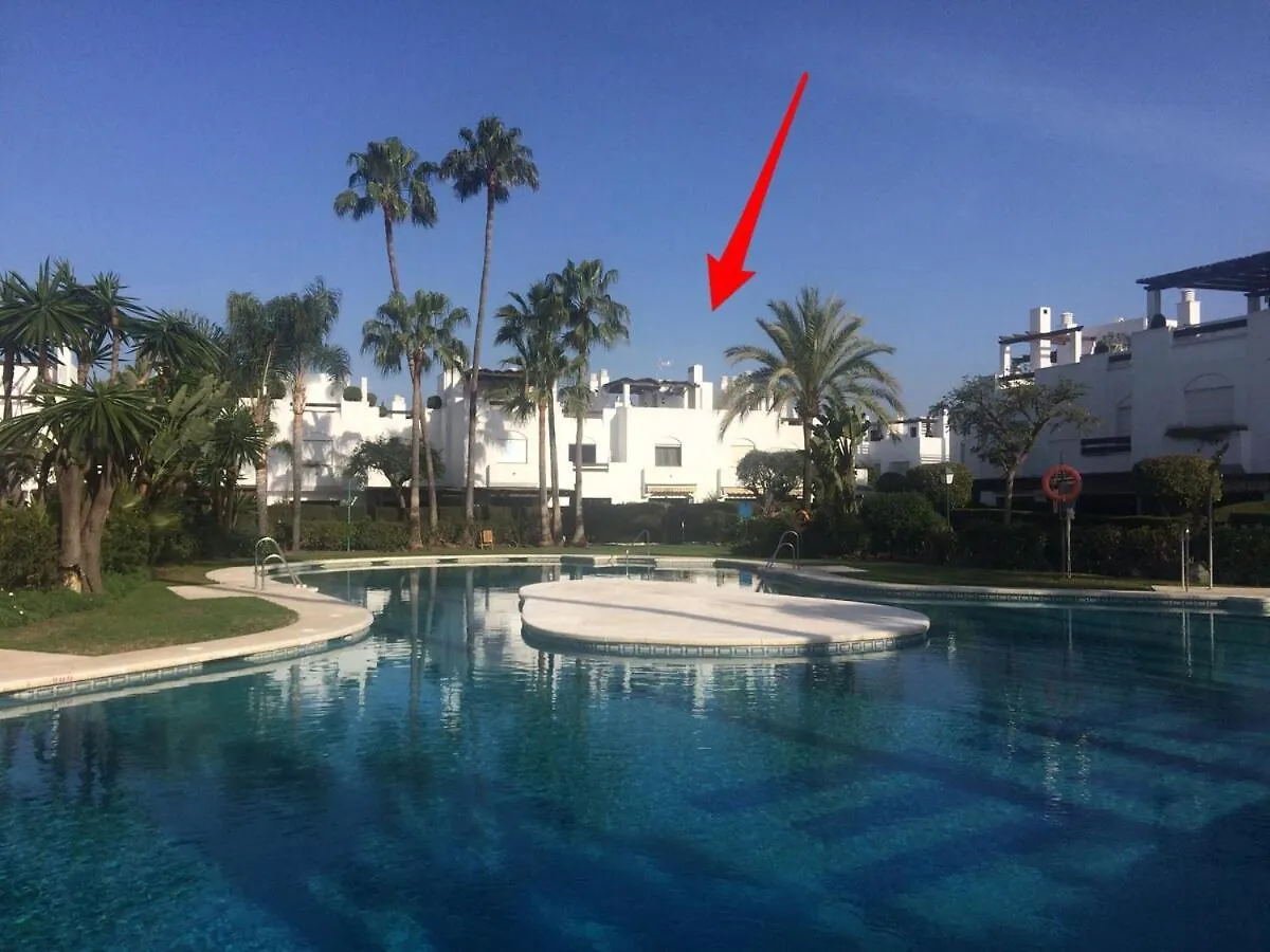 Villa Adosada A Dos Pasos De La Playa En Marbellac